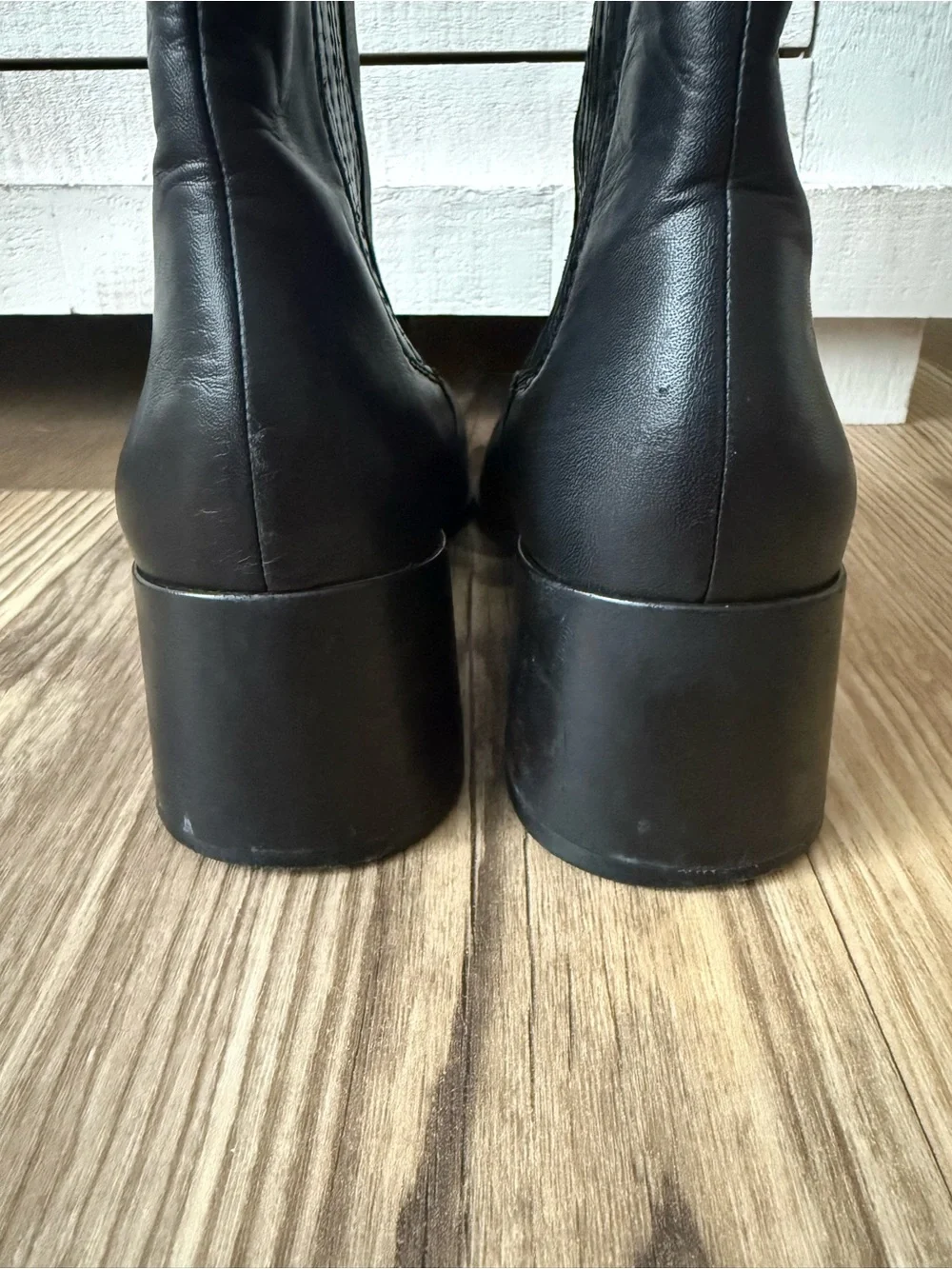Zara Black Pointed-Toe Block Heel Chelsea Boots EU 38 Indie Sleek 90s Minimalist